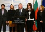 Депутатите на Марешки припознаха като свой закона на Манолова за личната помощ