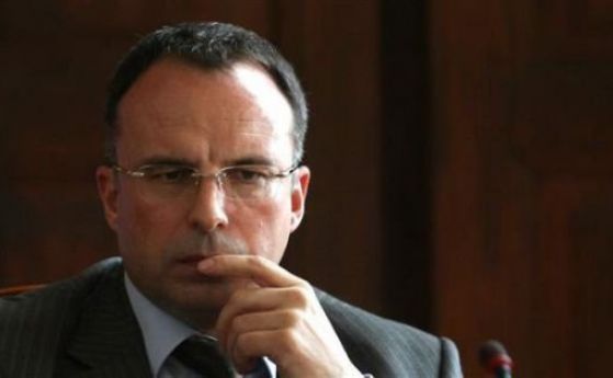 БСП иска оставката на министъра на земеделието и храните Румен