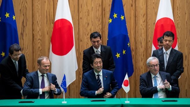 Европейският съюз и Япония днес сключиха едно от най-големите споразумения
