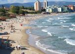 Спасиха от удавяне 15-годишно момче на плажа в Бургас