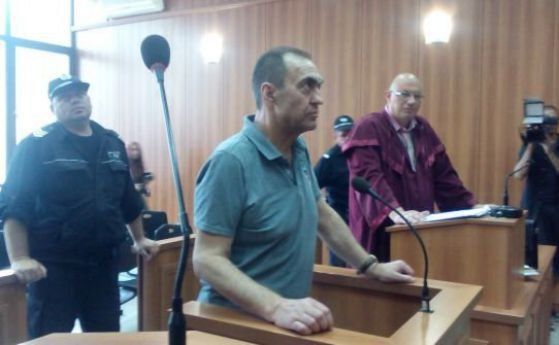 Предсрочно освобождават бившия кмет на Стрелча Иван Евстатиев