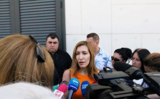  Ангелкова разгласи, че ще съди за клюка някогашен зам.-министър на туризма 