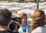 Ангелкова откри драстични нарушения на 10 плажа, може да останат без концесионери