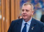 Каракачанов призова да не се бърза с приемането на министерските оставки