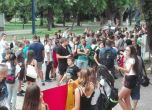 Стотици деца на протест пред Окръжния съд в Пазарджик