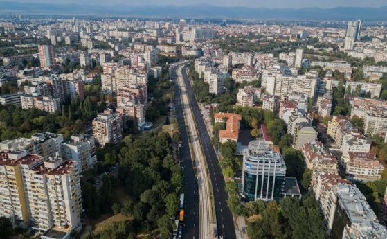 Движението по столичния бул България е възстановено напълно ремонтът в