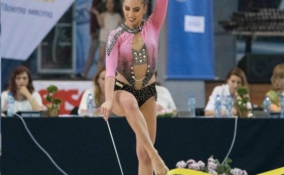 България извоюва сребърен медал от световното първенство по художествена гимнастика което се