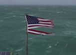 Ураганът Флорънс погълна бреговете на Северна и Южна Каролина (видео)