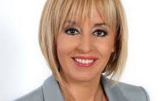 Мая Манолова и самотна майка поискаха от депутатите помощи за всички деца сираци