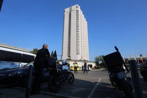 Административният съд - София отмени запечатването на столичния хотел Маринела“,