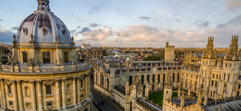 За трета поредна година Оксфордският университет заема първото място в