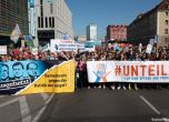 Десетки хиляди германци протестираха срещу ксенофобията и крайната десница