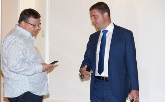  Горанов ще трансформира бюджета след среща с Цацаров 