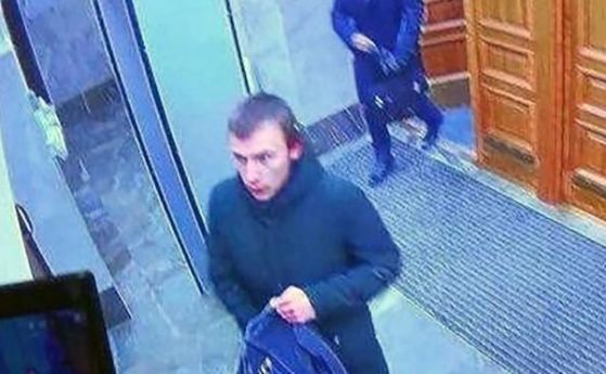 Руските власти са идентифицирали младежа който взриви бомба в областното управление