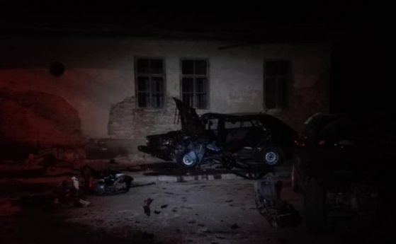 Тежка катастрофа стана тази вечер в горнооряховското село Драганово  19 годишен шофьор се