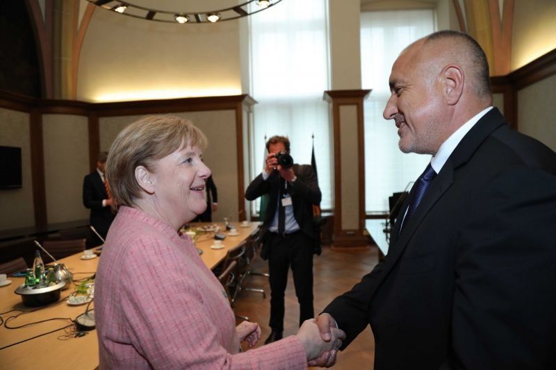 И проектът Меркел, и проектът Борисов изглеждат вече изчерпани. Какво