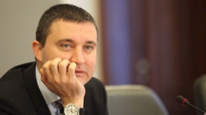 Финансовият министър Владислав Горанов определе като неприемливо служители, отговорни за