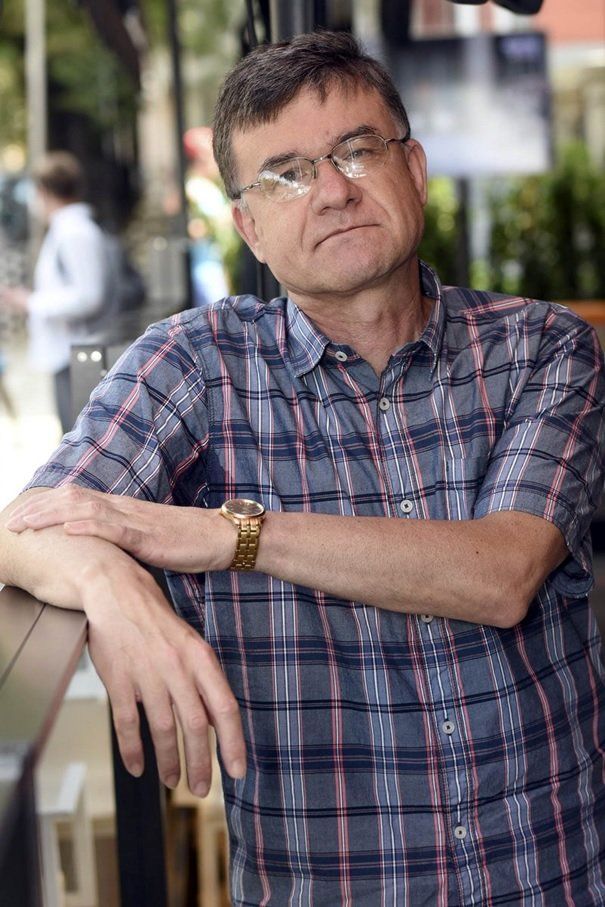 Авторът Проф. Г. Димитров е член на екипа на Жан-Моне Център