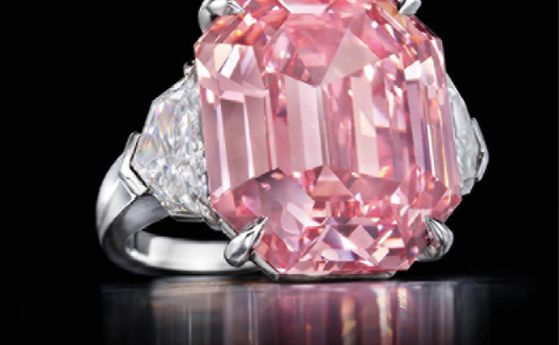 Рядък розов диамант бе продаден за 50 3 милиона швейцарски франка