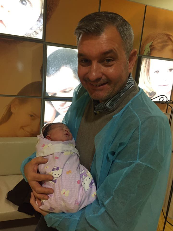 Председателят на Столичния общински съвет Елен Герджиков стана баща за