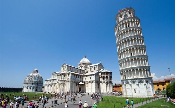 Прочутата кула в Пиза вече е наклонена по малко   58 метровият монумент