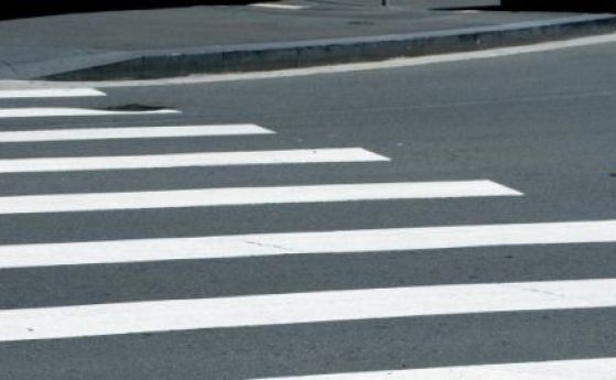 Руснак блъсна 79-годишен мъж в Бургас върху пешеходна пътека