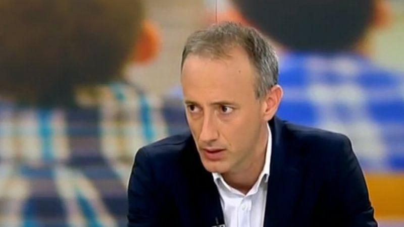 Министърът на образованието Красимир Вълчев ще промени радикално реда за