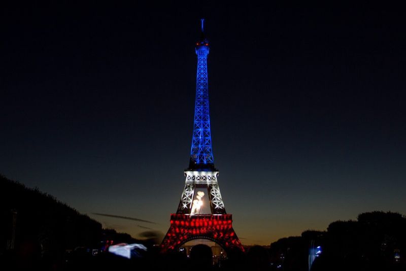 Музеи, исторически обекти и дори Айфеловата кула в Париж няма