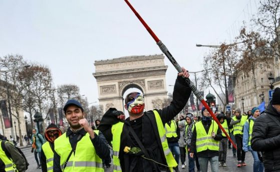21 души са задържани във френската столица преди протестите на