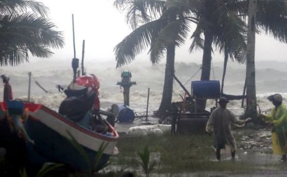 Тропическата буря Пабук бушува в Тайланд Според местните власти това