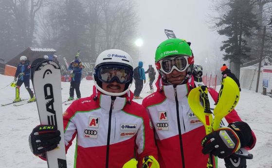 Водещите ни състезатели в алпийските ски Алберт Попов и Камен