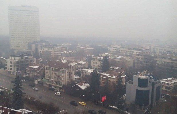 В 10 града у нас е отчетено замърсяване на въздуха