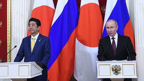 Премиерът на Япония Шиндзо Абе заяви, че той и президентът