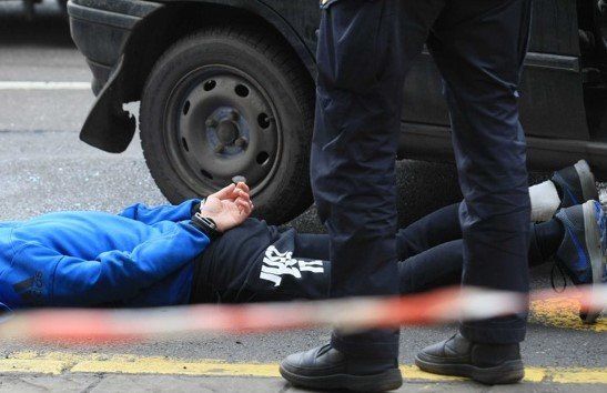 Служители на сектор Криминална полиция“ в СДВР задържаха трима мъже
