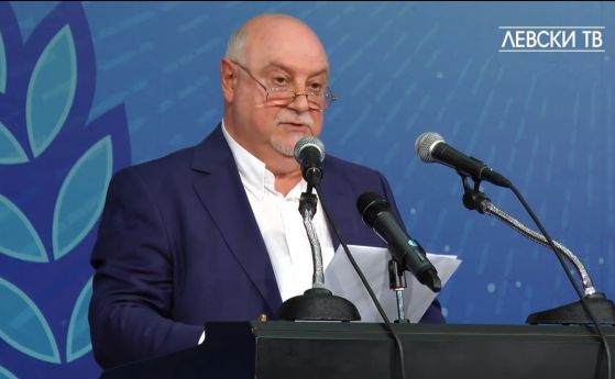 Бившият изпълнителен директор на Левски Константин Баждеков заяви че основен приоритет