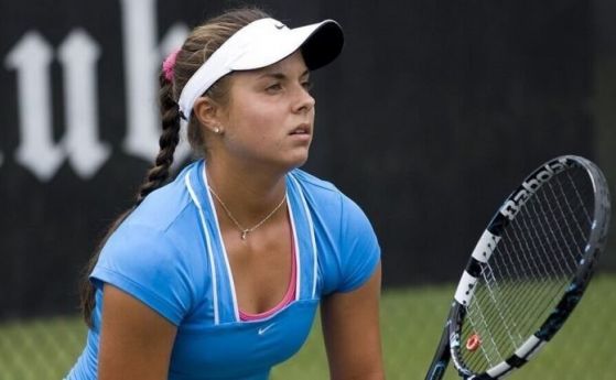Виктория Томова се класира за втория кръг на турнира в