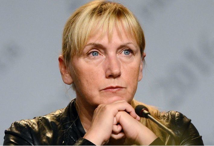 Говорителят на левицата Елена Йончева отказа да отговори на въпроси