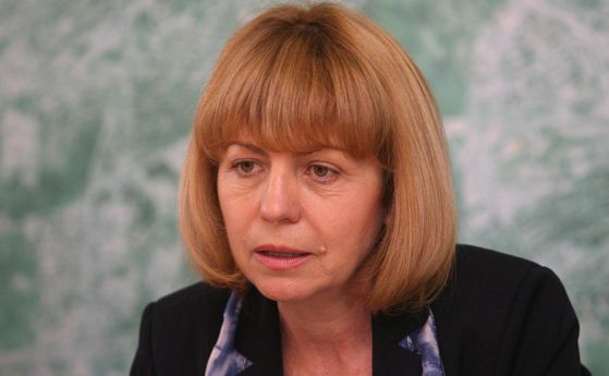  Фандъкова: Има решение да се покачат заплатите на водачите, БСП-София ги подвига на митинг 