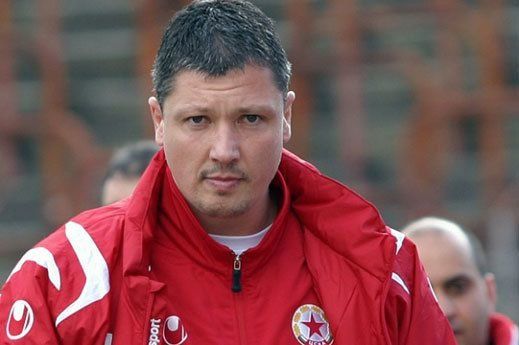 Треньорът на ЦСКА Любослав Пенев прие спокойно загубата с 0:2
