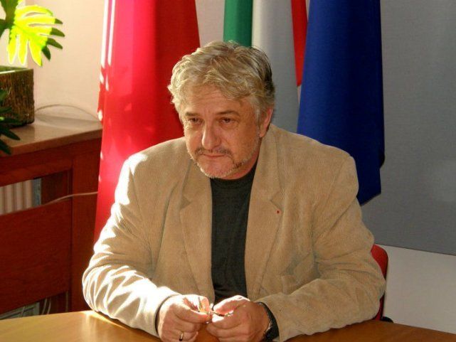 БСП избира днес главен редактор на партийния вестник Дума на