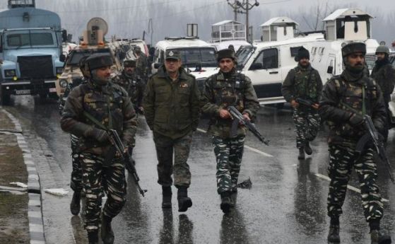  Отново напрежение и убити в Кашмир 