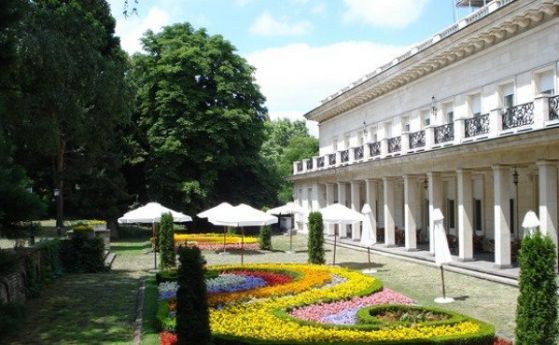 Млади социалисти от София предлагат паркът на резиденция Лозенец да