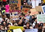 Хиляди ученици протестираха срещу промените в климата