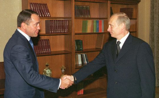 Михаил Лесин бившият съветник на Владимир Путин чието тяло бе