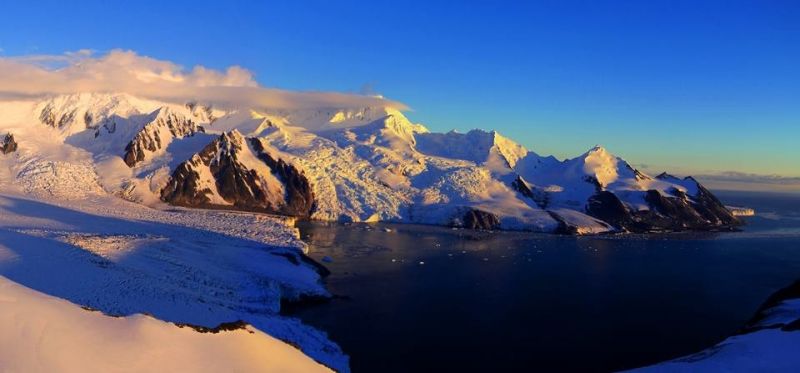 Успешно приключи 27-та Национална антарктическа експедиция.
Екипът, който зазими и консервира