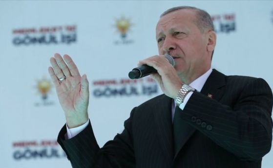  Ердоган даде обещание вложения и подем на избирателен протест в Истанбул 