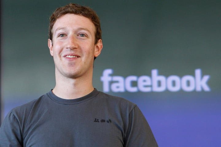 Гигантът Фейсбук харчи огромни суми, за да охраняват основателя на