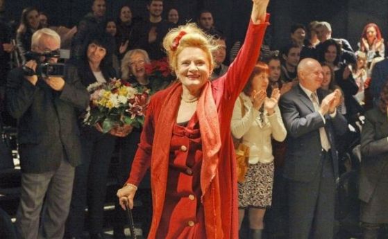 На 72 годишна възраст почина голямата българска актриса Вилета Гиндева съобщиха