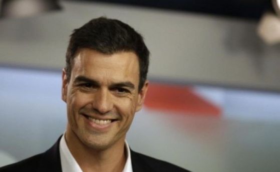  Премиерът на Испания гласоподава на предварителния избор 