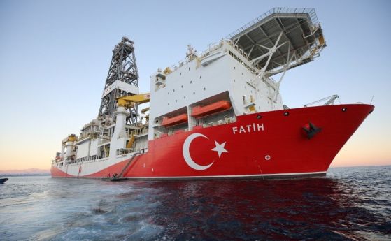 Турски сондажен кораб 